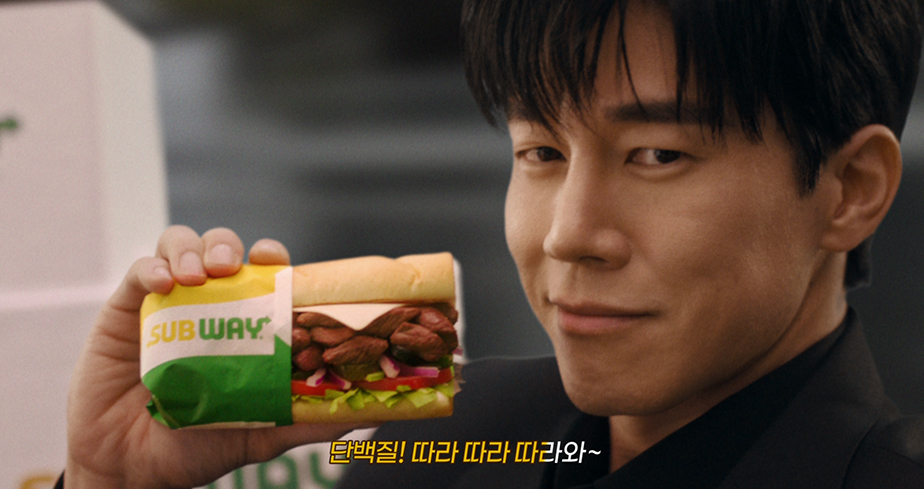 상단이미지